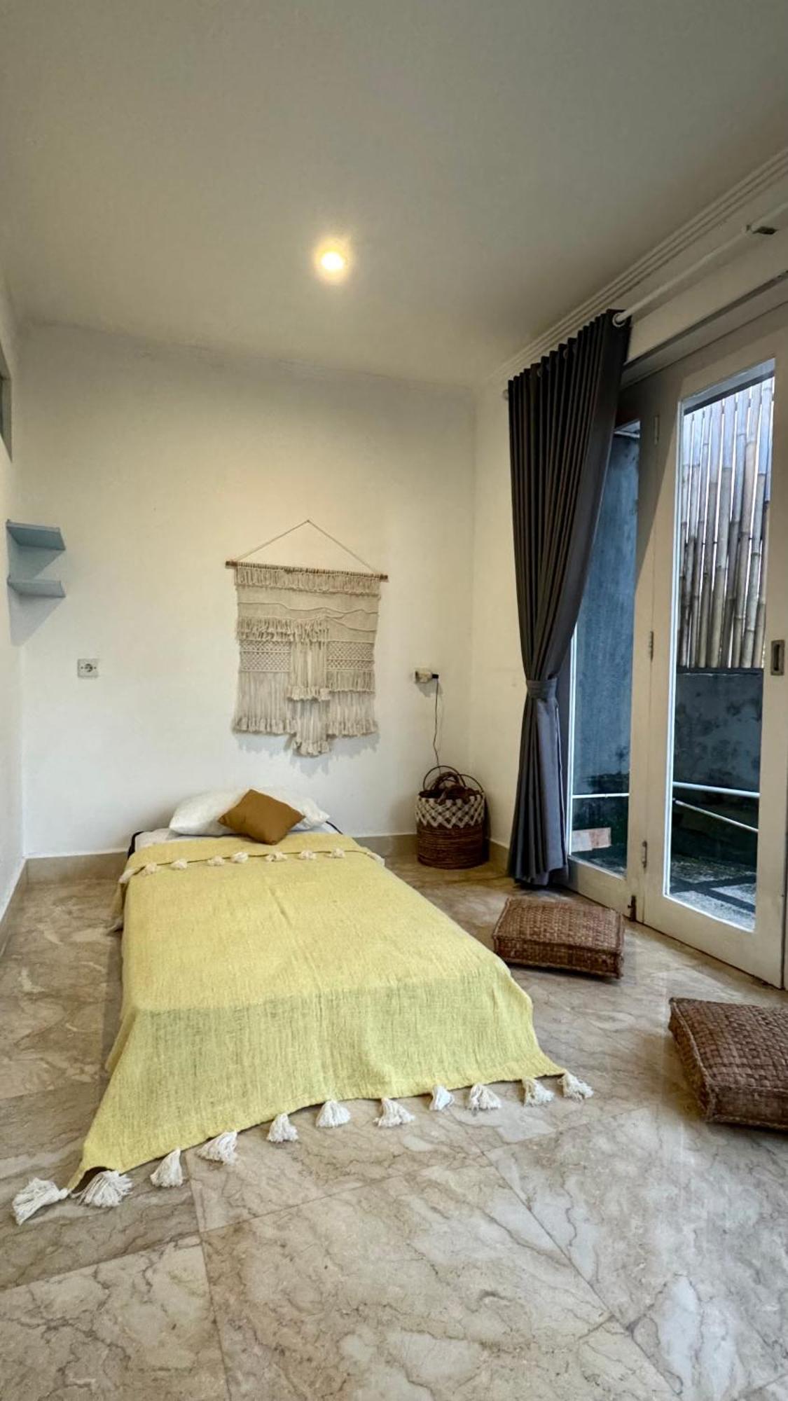 Private Suite In A Kids Friendly Big Shared Villa In Canggu Exterior foto